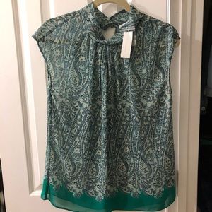 New with tags. Paisley light weight shirt